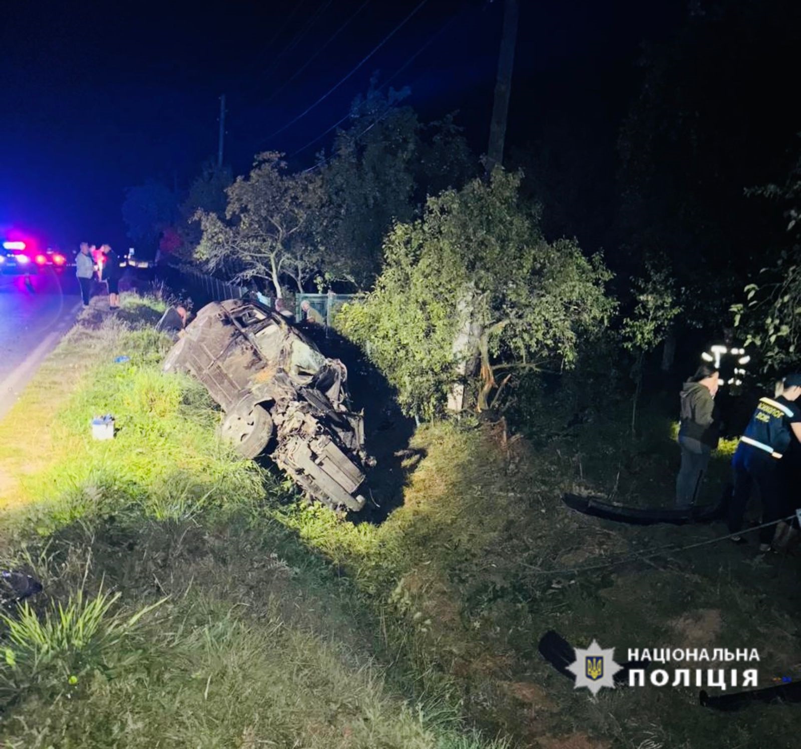 ДТП на Франківщині: загинули двоє людей, ще троє отримали травми