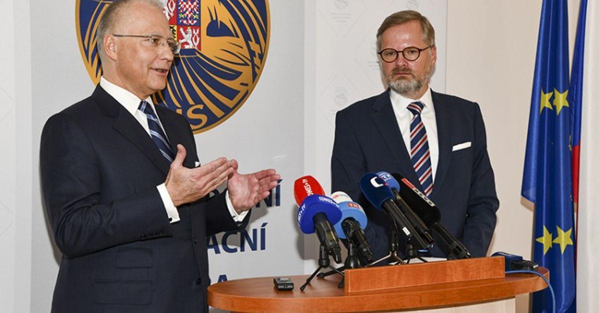 Світ «кипить» і знаходиться на порозі глобального зіткнення, – очільник чеської контррозвідки