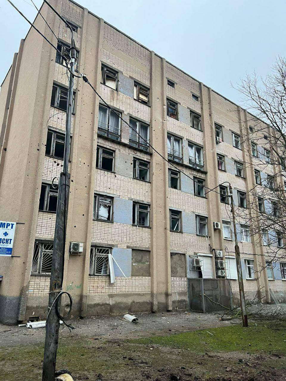 Окупанти влучили у пологове відділення в Херсоні, - ОП