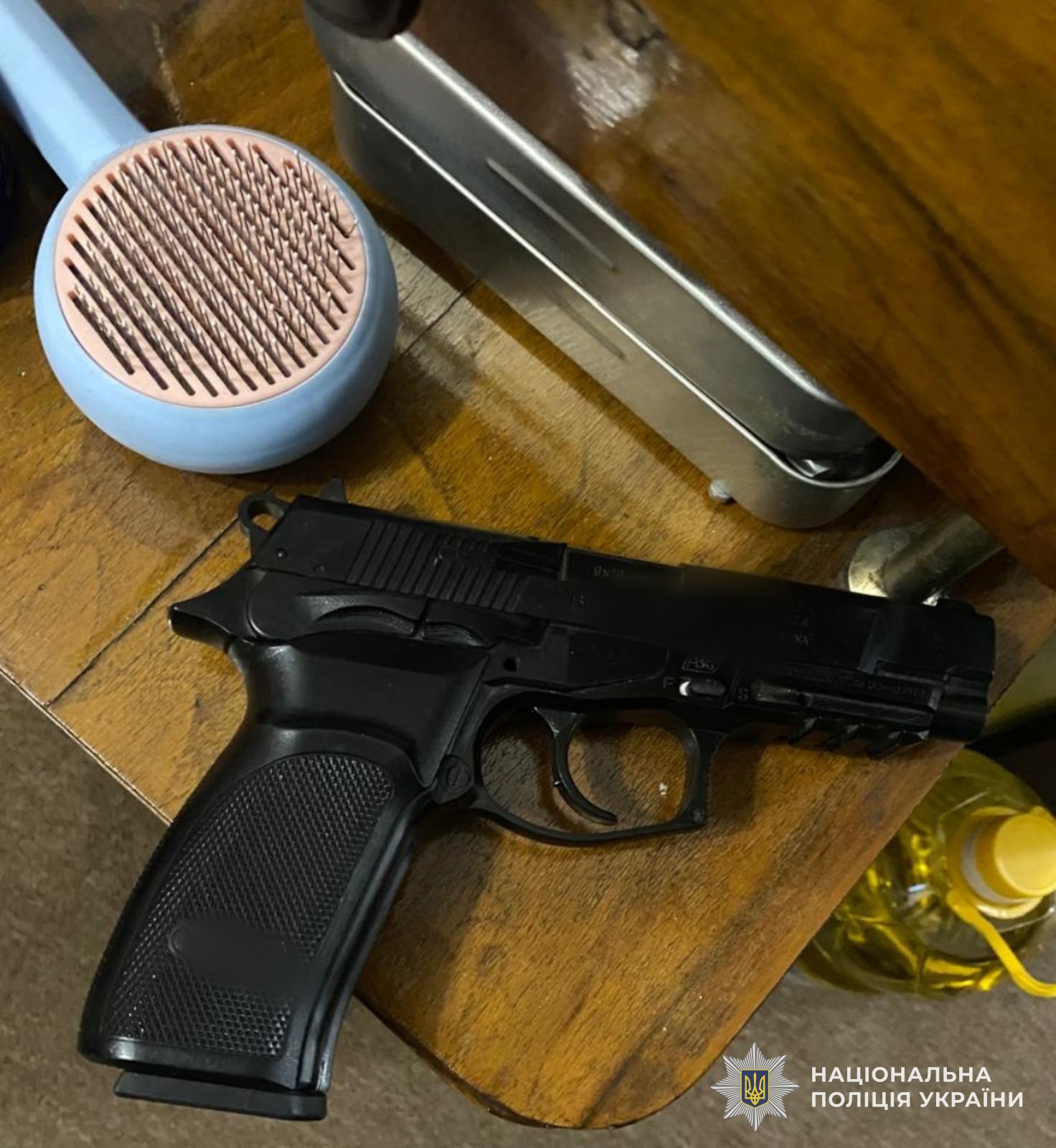 У Львові судитимуть чоловіка зі зброєю, який намагався пограбувати кіоск