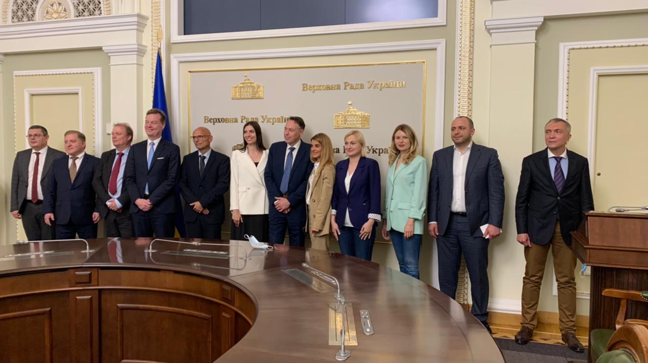 Делегація ПАРЄ прибула в Україну. Відомі причини візиту