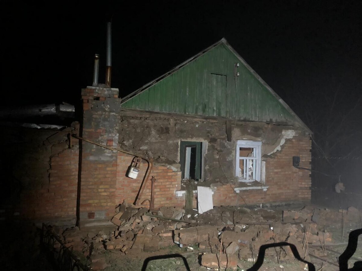 Терор обстрілами: росіяни вночі гатили по Дніпропетровщині і Херсонщині