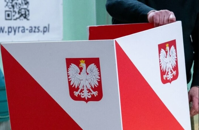 Президентські вибори у Польщі: з'явилися перші дані екзитполів