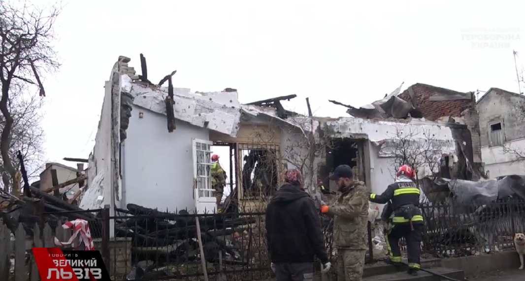 У Львові закликають відновити знищений російським "Шахедом" музей Шухевича