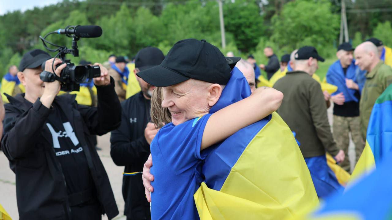 Із російського полону повернулись двоє захисників зі Львівщини