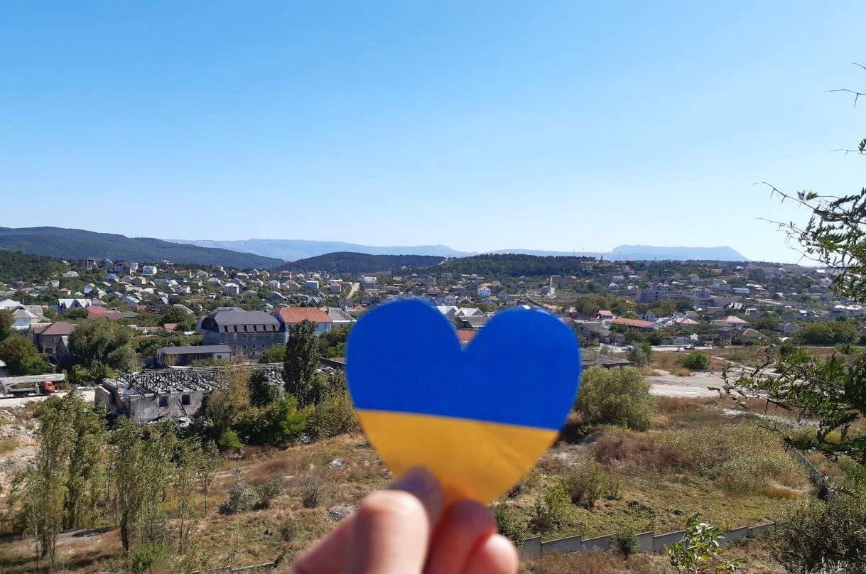«Крим – це Україна». Псевдовибори в окупації проходять на тлі українського спротиву