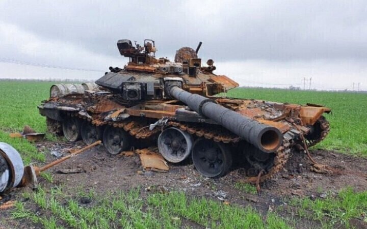 Ліквідували понад 1 400 окупантів, знищили 18 танків і не тільки: дані про втрати ворога