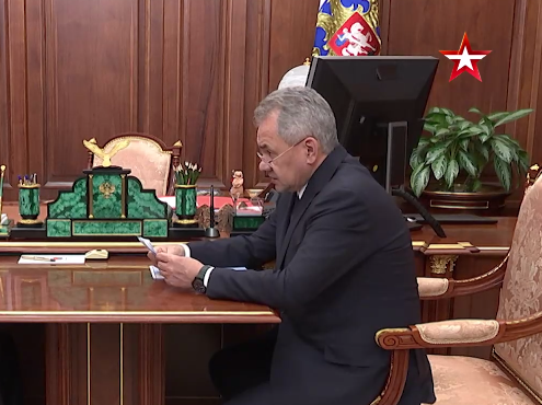 Шойгу збрехав Путіну про «взяття Маріуполя»