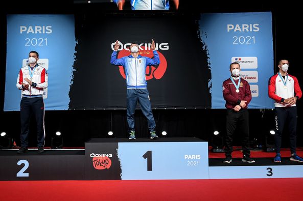 Український боксер виборов «золото» і путівку на Олімпіаду в Токіо