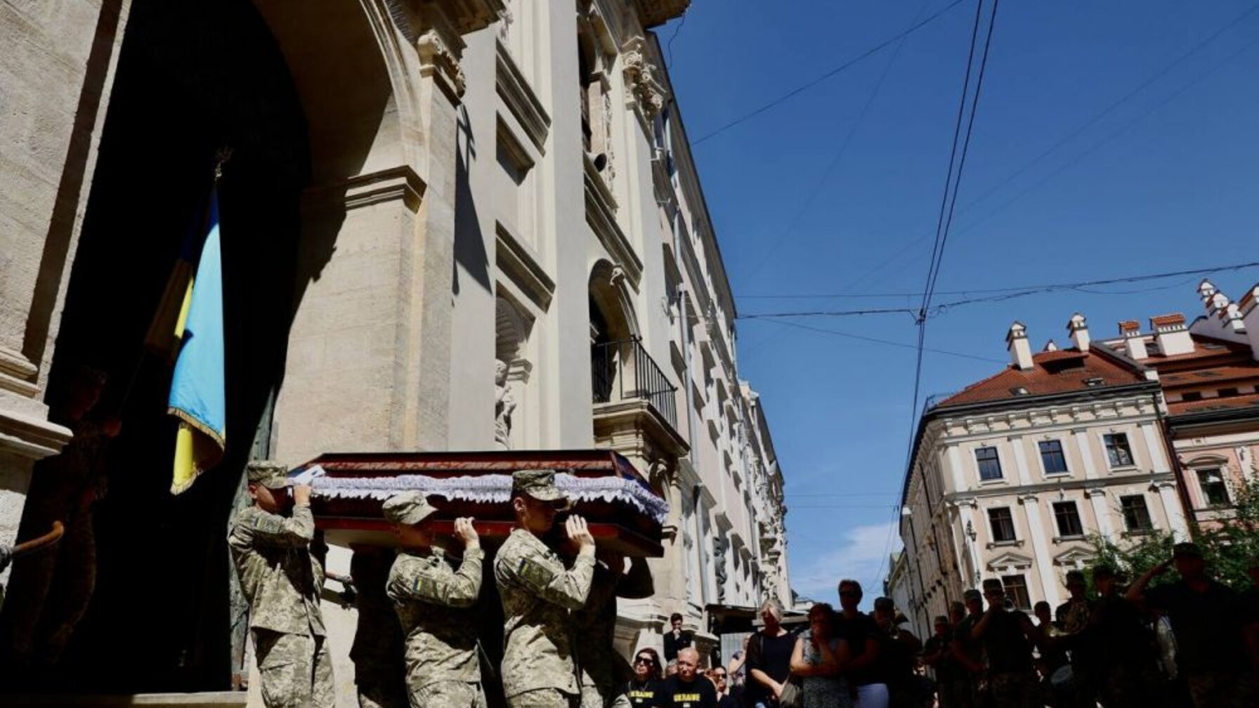 Завтра у Львові прощатимуться з чотирма військовими, які загинули на фронті (фото)