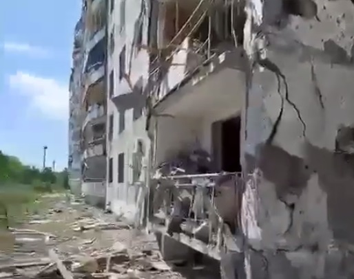 Через удар "Іскандером" на Харківщині поранено трьох літніх жінок, вагітну і двох дітей
