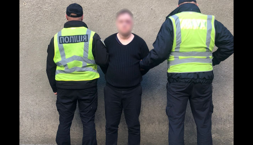 На Закарпатті чоловік влаштував стрілянину по школярах