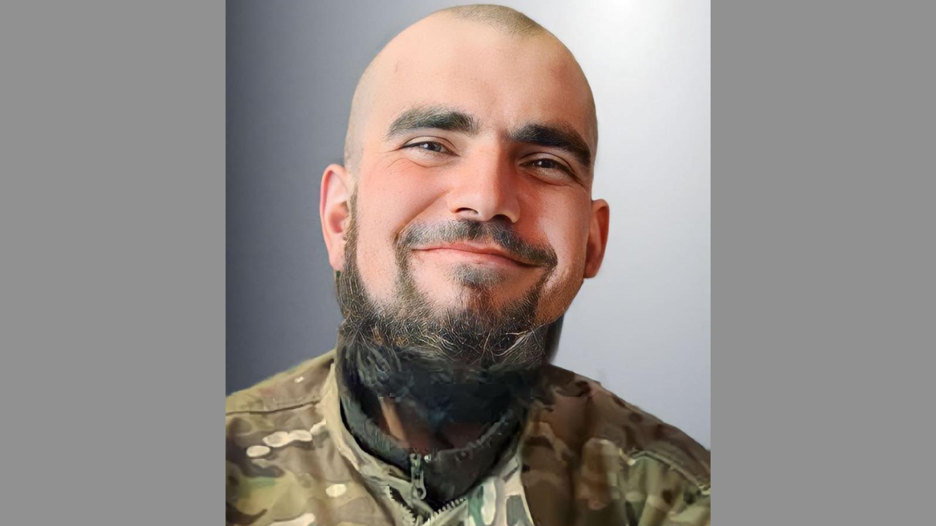 Львів прощається із 24-річним "Чорним Запорожцем", який загинув на фронті
