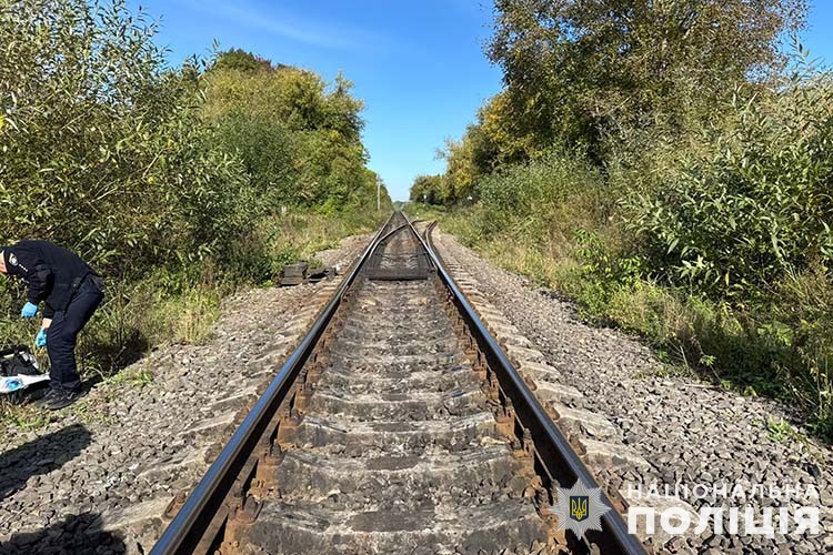 У Тернополі потяг на смерть збив чоловіка