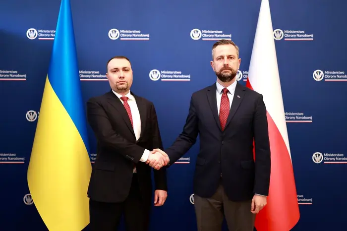 Буданов зустрівся з міністром оборони Польщі на тлі суперечки через назву підрозділу ССО