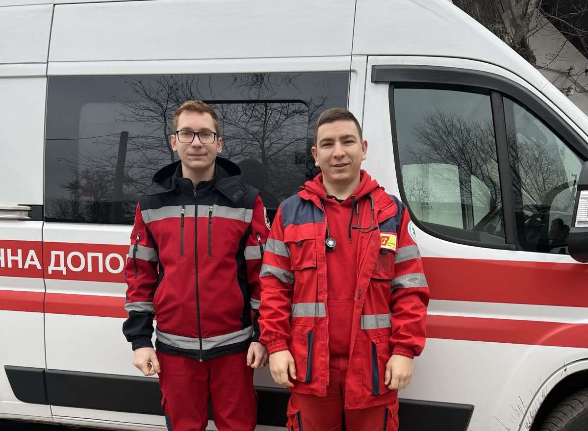 У Дніпрі жінка впала з 10 поверху: як їй вдалося вижити