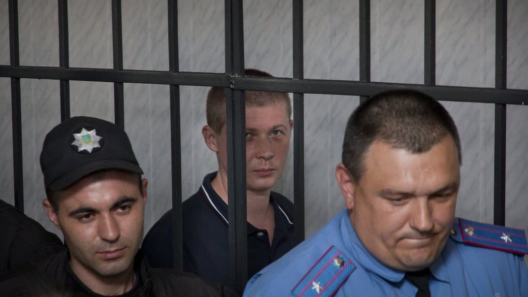 Журналісти та політв'язні в обмін на кілерів, шпигунів та злодіїв. Кого на кого поміняли в межах обміну