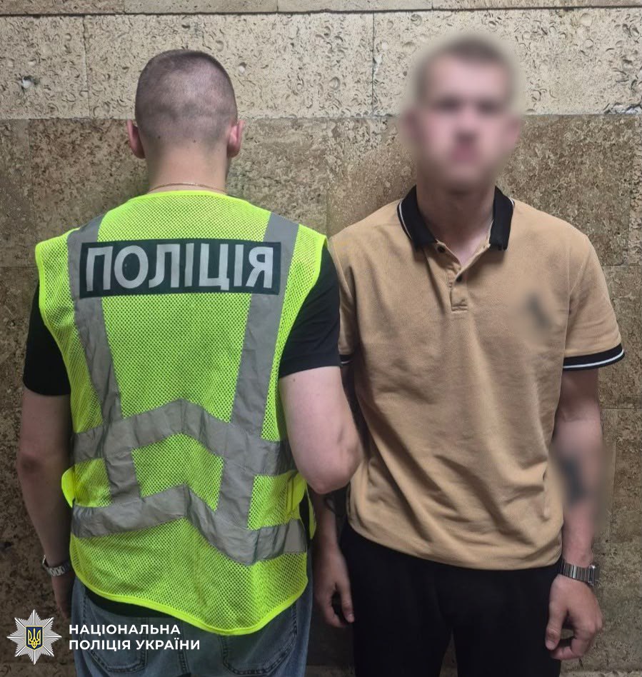 Прив’язали до дерева та забили до смерті: З'явилися фото п’ятьох підозрюваних вбивць у Києві