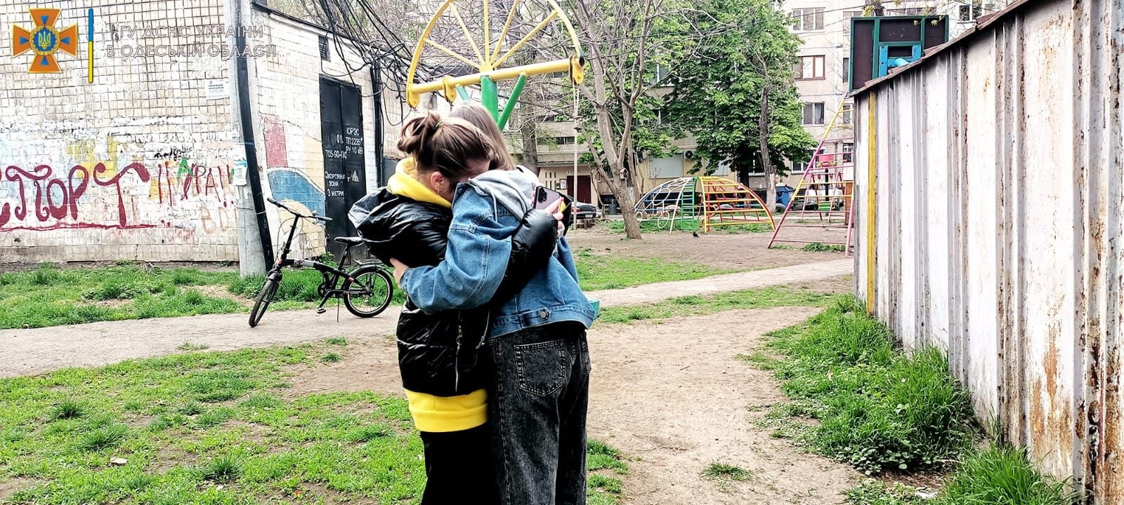 Одеса оговтується від ракетних атак. Люди потрохи йдуть до церкви