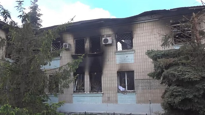 Окупанти обстріляли школу-інтернат на Луганщині