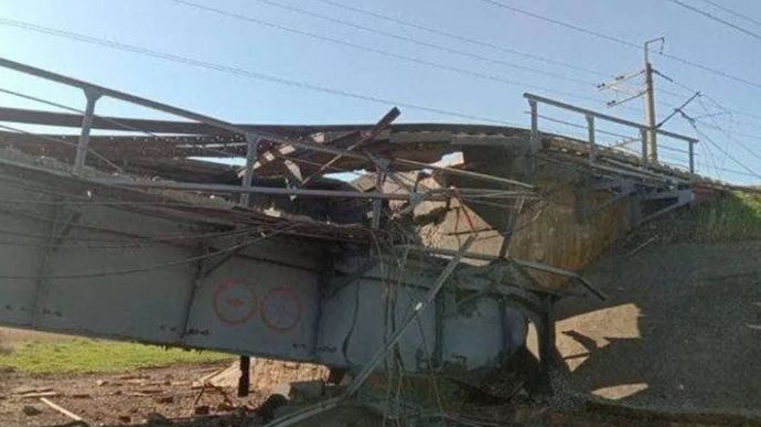 Поблизу окупованого Мелітополя українські партизани підірвали залізничний міст