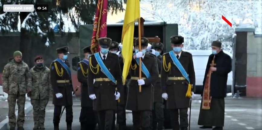 Перепоховання кіборга Олександра Бондара, який загинув у Донецькому аеропорту у 2015 році. Наживо