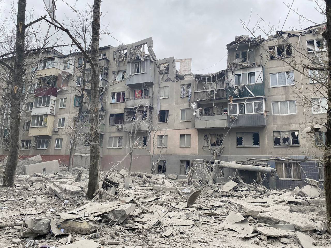 Росія атакувала Слов‘янськ. Влучила у три багатоповерхівки