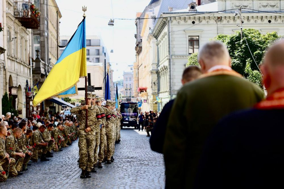 Сьогодні Львівщина прощається із дев’ятьма захисниками (фото)
