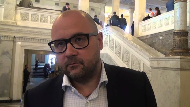 Екснардепа п'яти скликань підозрюють у посяганні на територіальну цілість України