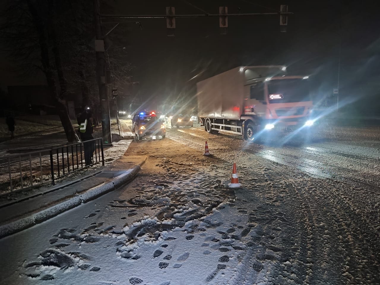 У Львові розшукують водія-втікача, після наїзду якого жінка-пішохід опинилася в реанімації