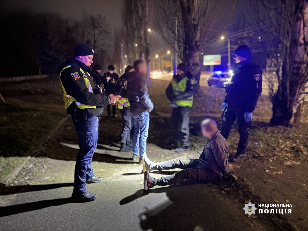 Стрілянина на вулиці в Черкасах: з'явилося відео з місця злочину