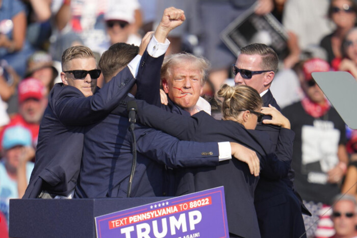 Стрільцем виявився республіканець: нові деталі замаху на Трампа