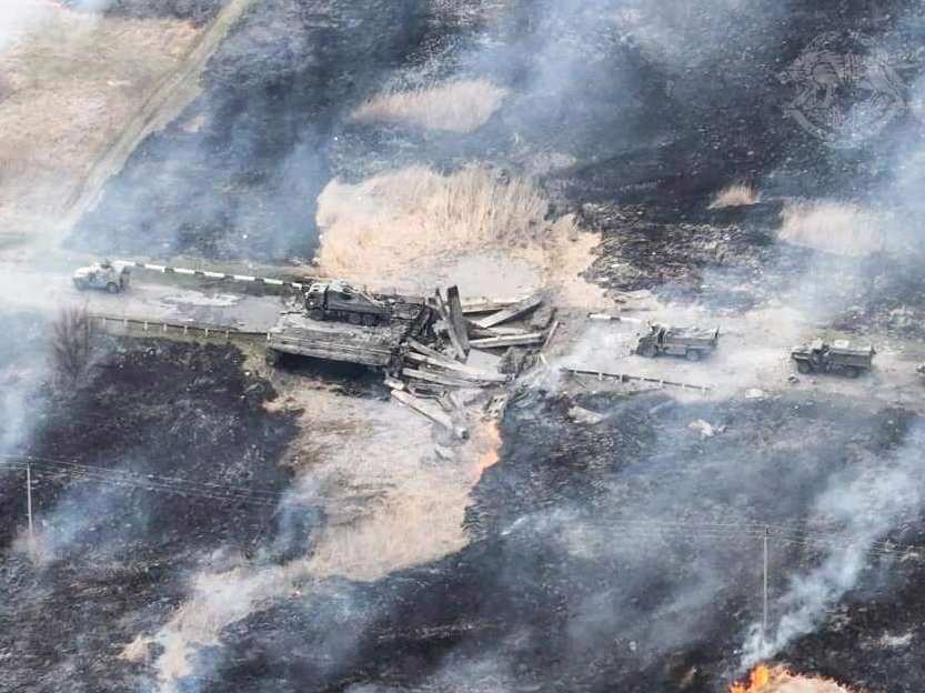 ЗСУ підірвали міст із ворожою технікою, що прямувала до Ізюма
