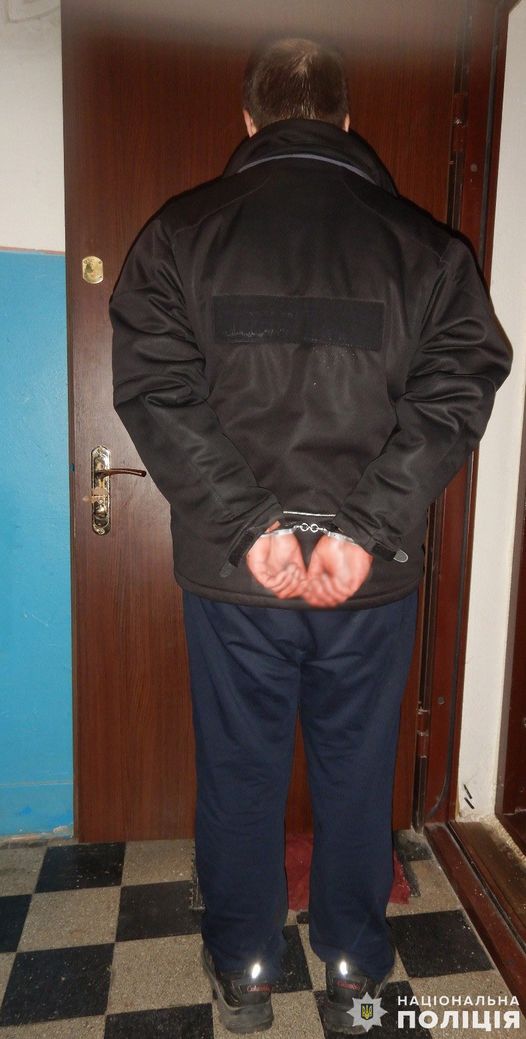 У Львові під час сварки син ударив ножем власну матір