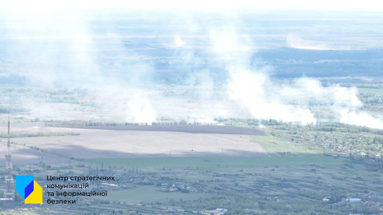 На Сумщині після російського обстрілу спалахнула лісова пожежа