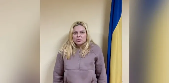 У Луцьку жінка "кликала Путіна": з'явилося відео вибачень