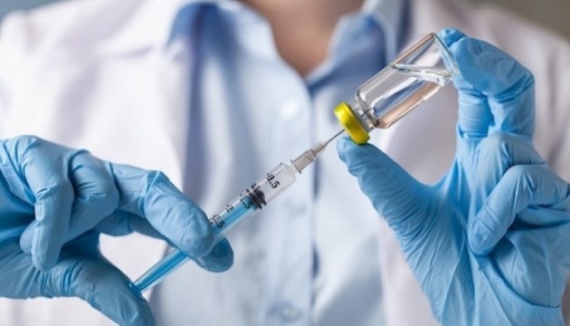 Кількість вакцинованих українців перевищила 3 мільйони