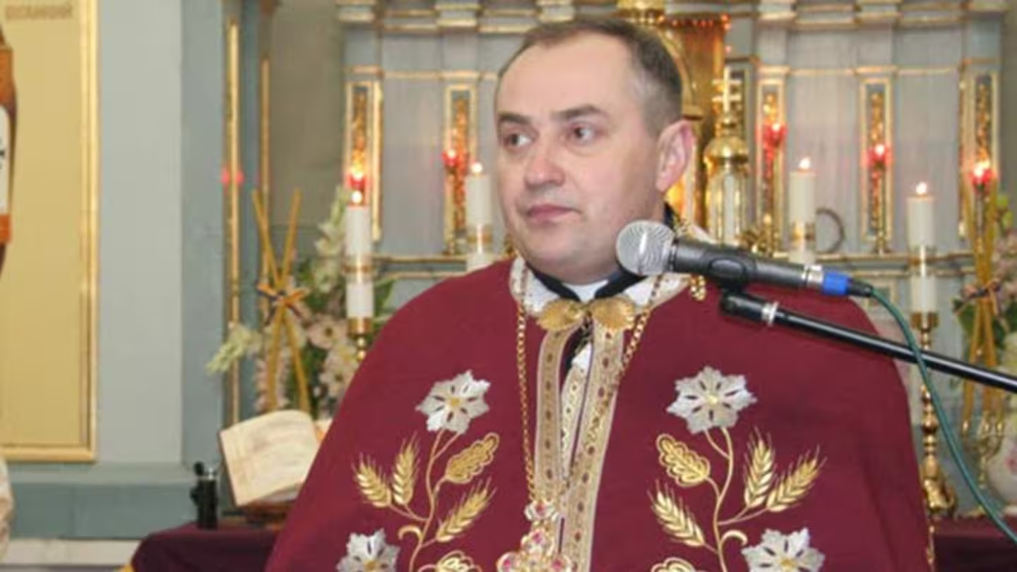 Відлучення священника від церкви на Львівщині: стали відомі нові деталі скандалу
