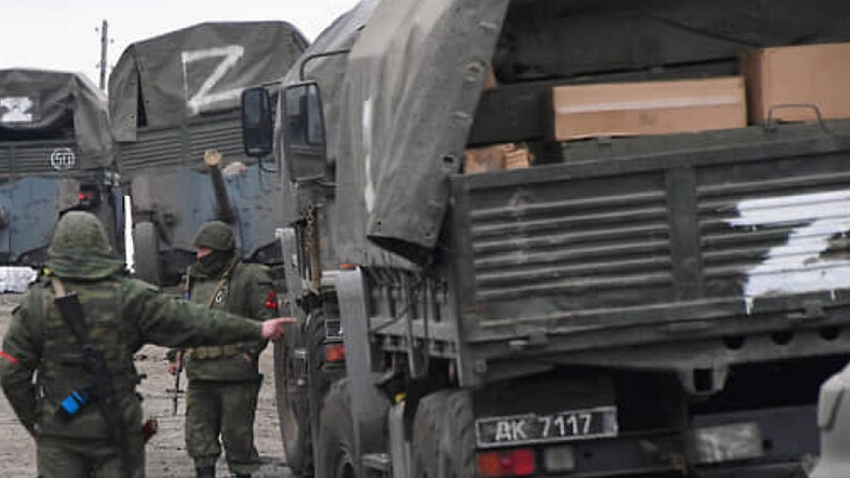 Росіяни масово вивозять награбоване майно з окупованих територій
