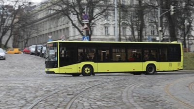 У Львові продовжать маршрути двох автобусів: Які зміни