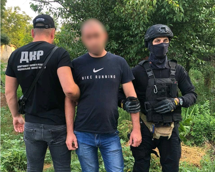 Поліція затримала банду, яка крала вугілля з вагонів. Відео