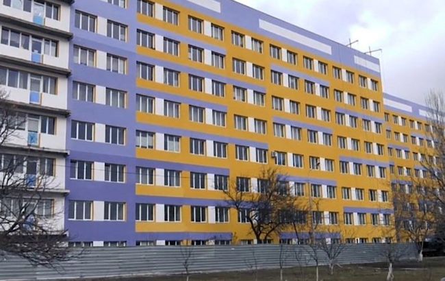 Окупанти в Маріуполі взяли у заручники лікарів та пацієнтів