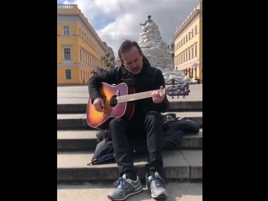 Вакарчук підтримав одеситів, які готуються боронити місто від ворога