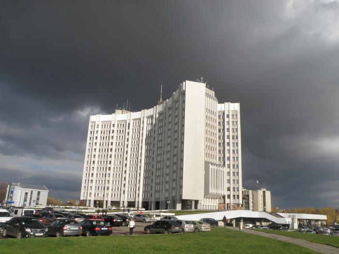 САП вимагає стягнути понад 4,4 млн грн з посадовиці податкової на Львівщині