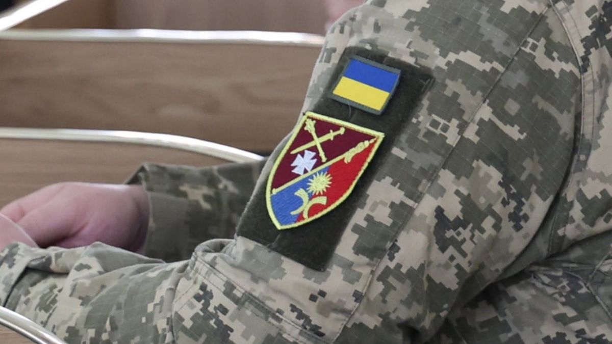 На Хмельниччині чоловік вистрибнув з вікна ТЦК: офіційна заява
