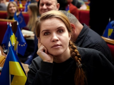 Безугла заявила, що її виключили з партії «Слуга народу»
