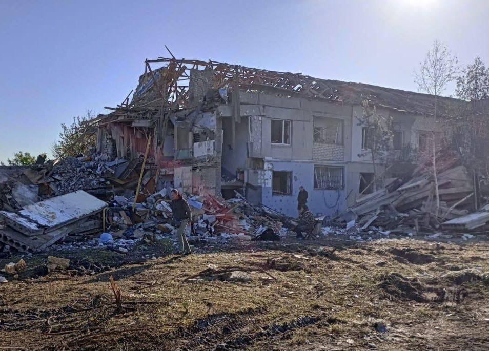 З-під завалів у передмісті Дніпра дістали тіло дворічної дівчинки