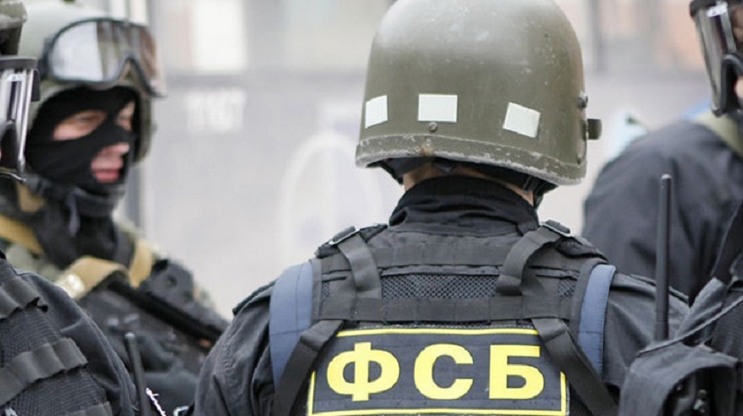 У Криму окупанти затримали матір українського добровольця