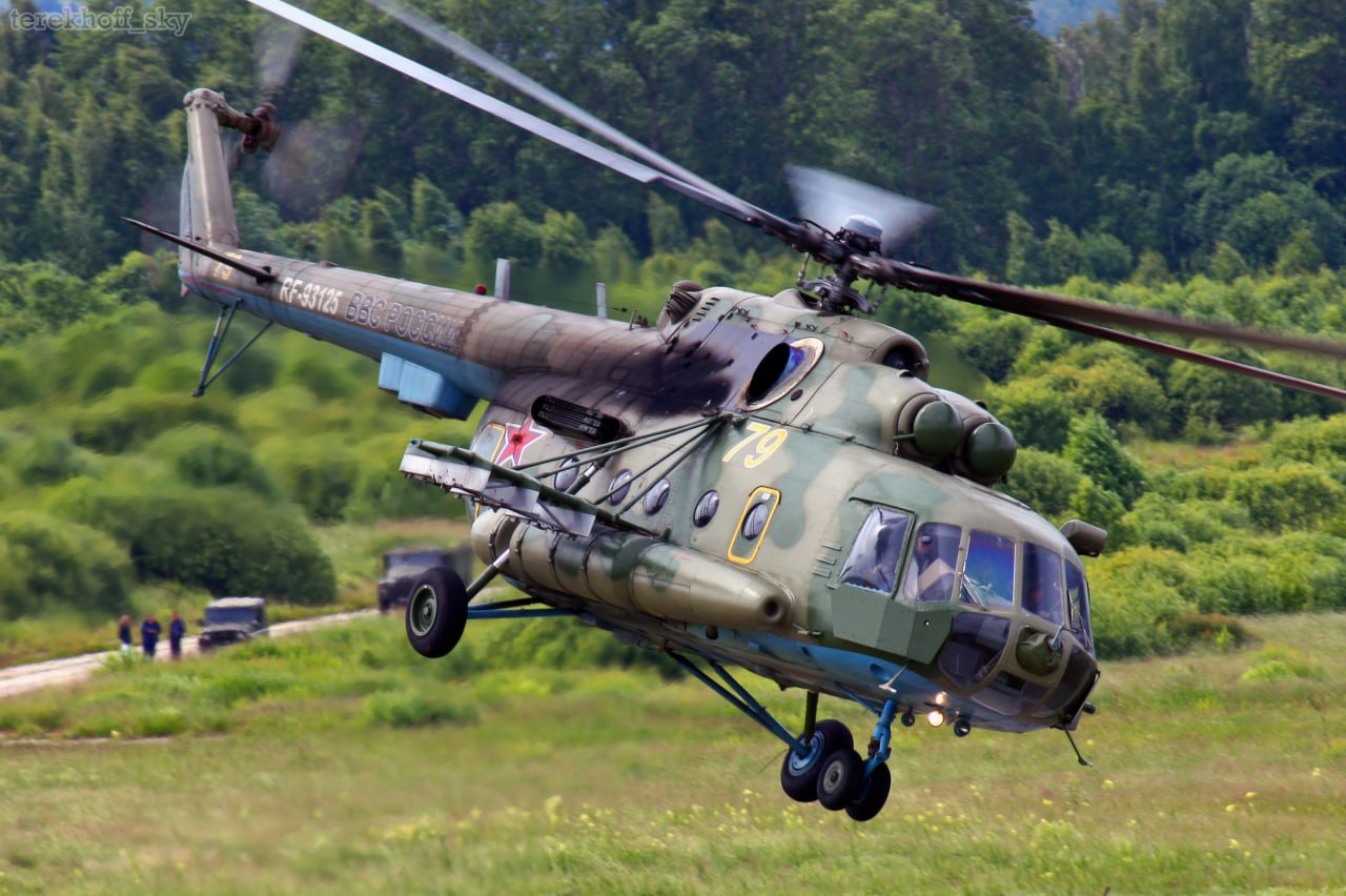 ЗСУ збили FPV-дроном російський гелікоптер Мі-8, – росЗМІ