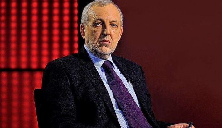 У Києві напали на відомого журналіста Юрія Макарова: він у лікарні